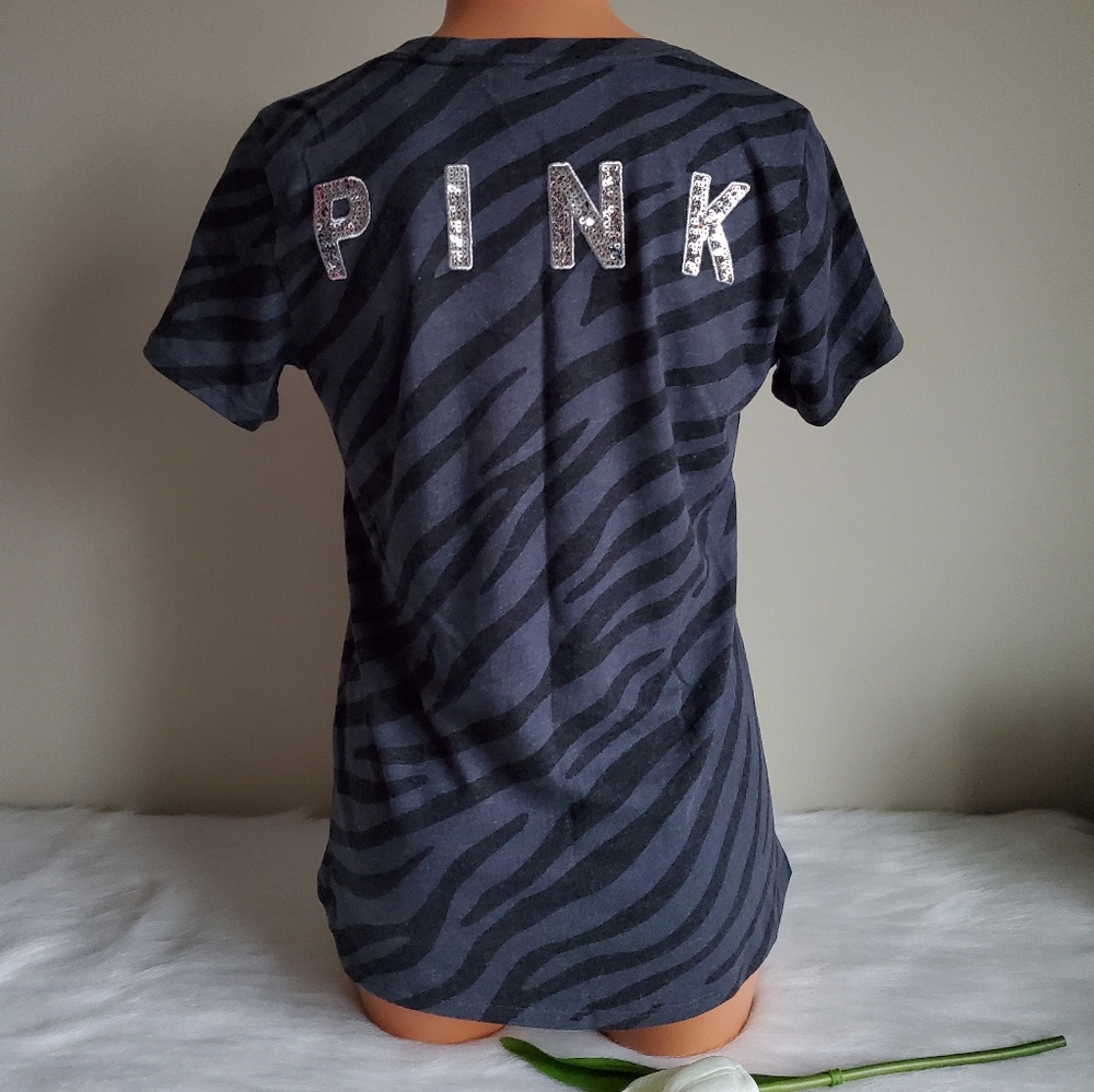 Size S🌺BLING PINK VICTORIA'S SECRET TEE - Picture 2 of 3